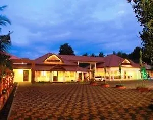 Hotel Clay House Kizhake Chalakudi