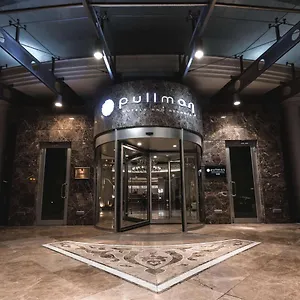 Hotel Pullman